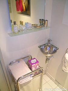 Paris T2 logements location appartements - salle d'eau 2 (PA-2317) photo 1 de 2