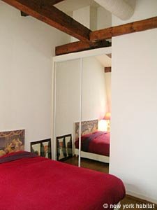 Paris 1 Bedroom apartment - bedroom (PA-2318) photo 2 of 6
