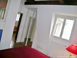 Paris 1 Bedroom apartment - bedroom (PA-2318) photo 3 of 6