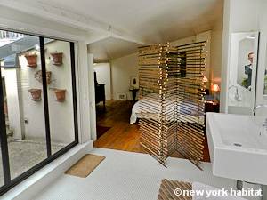 Parigi 2 Camere da letto - Loft - Triplex appartamento - bagno 1 (PA-2332) photo 4 di 6 Parigi 2 Camere da letto - Loft - Triplex appartamento - bagno 1 (PA-2332) photo 4 di 6