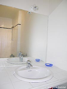 Par&iacute;s 1 Dormitorio apartamento - ba&ntilde;o 1 (PA-2346) photo 1 de 2