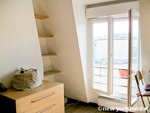 Paris Studio T1 logement location appartement - séjour (PA-2360) photo 8 sur 12 Paris Studio T1 logement location appartement - séjour (PA-2360) photo 8 sur 12