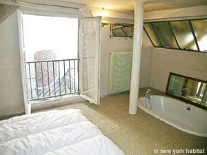 Paris 2 Bedroom accommodation - bedroom 1 (PA-2365) photo 3 of 8