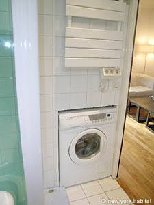 Paris 1 Bedroom apartment - bathroom (PA-2386) photo 5 of 5