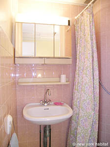 Paris T4 logements location appartements - salle d'eau 2 (PA-2388) photo 1 de 3