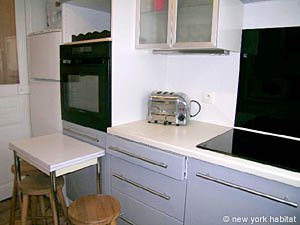 Paris 2 Bedroom accommodation - kitchen (PA-2393) photo 3 of 4