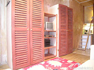 Paris Studio T1 appartement location vacances - s&eacute;jour (PA-2395) photo 6 sur 9