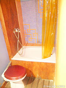 Paris Studio T1 appartement location vacances - salle d'eau (PA-2395) photo 3 sur 4