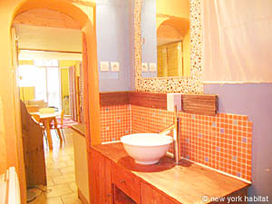 Paris Studio T1 appartement location vacances - salle d'eau (PA-2395) photo 4 sur 4
