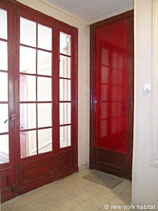 Paris Studio apartment - living room (PA-2408) photo 1 of 9