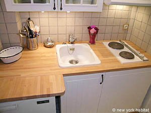 Paris 1 Bedroom apartment - kitchen (PA-2410) photo 3 of 6