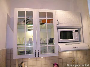Paris 1 Bedroom apartment - kitchen (PA-2410) photo 4 of 6