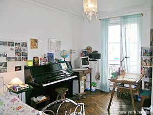 Paris 3 Bedrooms accommodation bedroom 2 photo 16