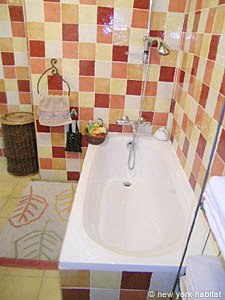 Par&iacute;s 4 Dormitorios - D&uacute;plex alojamiento - ba&ntilde;o 2 (PA-2426) photo 2 de 3