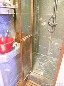 Paris T6 - Duplex logements location appartements - salle d'eau 2 (PA-2455) photo 3 de 3