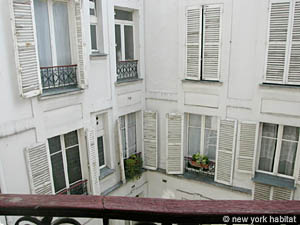 Paris 3 Bedroom accommodation - bedroom 2 (PA-2459) photo 7 of 8