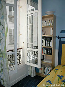 Paris 3 Bedroom accommodation - bedroom 3 (PA-2459) photo 3 of 7
