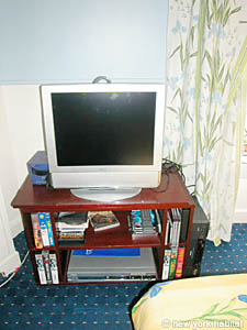 Paris 3 Bedroom accommodation - bedroom 3 (PA-2459) photo 6 of 7