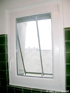 Paris T3 appartements location vacances - salle d'eau 1 (PA-2461) photo 3 de 3