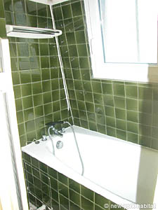 Paris 1 Bedroom accommodation bed breakfast - bathroom 1 (PA-2462) photo 1 of 3