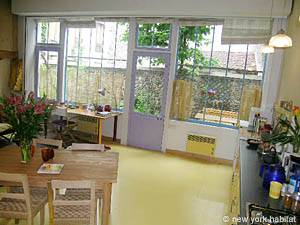 Paris T4 - Loft logement location appartement - s&eacute;jour (PA-2472) photo 4 sur 6