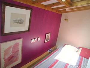 Paris T4 - Loft logement location appartement - chambre 2 (PA-2472) photo 6 sur 7