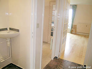 Paris T3 appartements location vacances - salle d'eau 2 (PA-2488) photo 2 de 2