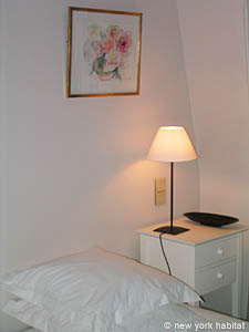 Paris T3 appartements location vacances - chambre 2 (PA-2488) photo 2 de 4