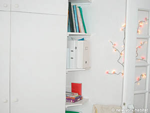Paris 1 Bedroom accommodation - bedroom (PA-2517) photo 4 of 4
