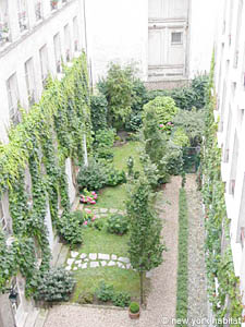 Paris 1 Bedroom accommodation - living room (PA-2517) photo 5 of 9