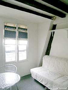 Paris Studio accommodation - living room (PA-2531) photo 2 of 8