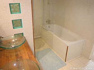 Paris T2 logements location appartements - salle d'eau (PA-2535) photo 5 de 6