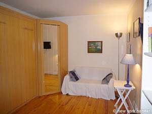 Paris Studiowohnung ferienwohnung - wohnzimmer (PA-2539) photo 1 von 10