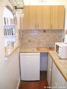 Paris 1 Bedroom - Duplex apartment kitchen photo 8