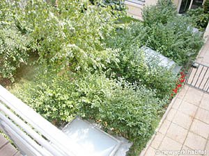 Paris Studio accommodation living room photo 27
