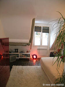 Paris Studio accommodation - living room (PA-2595) photo 1 of 11