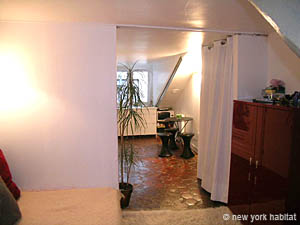 Paris Studio accommodation - living room (PA-2595) photo 4 of 11
