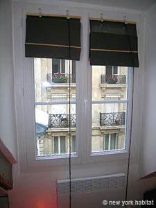 Paris Studio accommodation - living room (PA-2595) photo 8 of 11