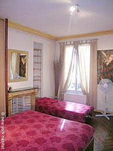 Paris 1 Bedroom accommodation - bedroom (PA-2596) photo 2 of 7