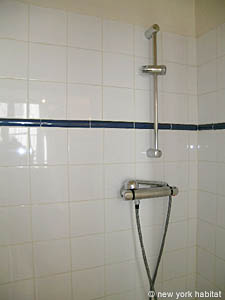 Paris Studio/T1 logements location appartements - salle d'eau (PA-2602) photo 3 de 4
