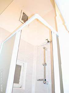 Paris Studio/T1 appartements location vacances - salle d'eau (PA-2615) photo 4 de 7