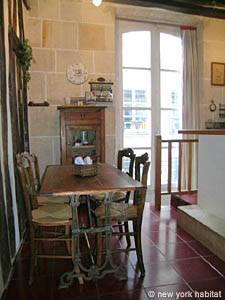 Paris T2 appartement location vacances - cuisine (PA-2620) photo 2 sur 4