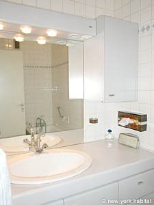 Par&iacute;s 1 Dormitorio apartamento - ba&ntilde;o 1 (PA-2634) photo 2 de 6