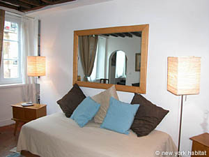 Paris 1 Bedroom accommodation - bedroom (PA-2641) photo 5 of 7