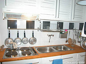 Paris 1 Bedroom accommodation - kitchen (PA-2641) photo 2 of 3