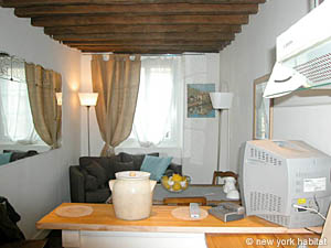 Paris 1 Bedroom accommodation - living room (PA-2641) photo 1 of 6