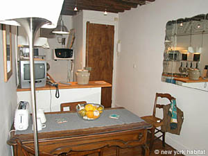 Paris 1 Bedroom accommodation - living room (PA-2641) photo 6 of 6