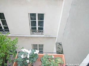 Paris 3 Bedroom accommodation - bedroom 1 (PA-2644) photo 3 of 5