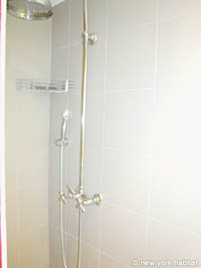 Paris 3 Bedroom accommodation - bathroom 1 (PA-2644) photo 3 of 4