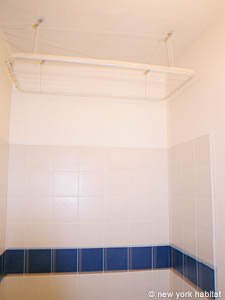 Paris 3 Bedroom accommodation - bathroom 2 (PA-2644) photo 2 of 3